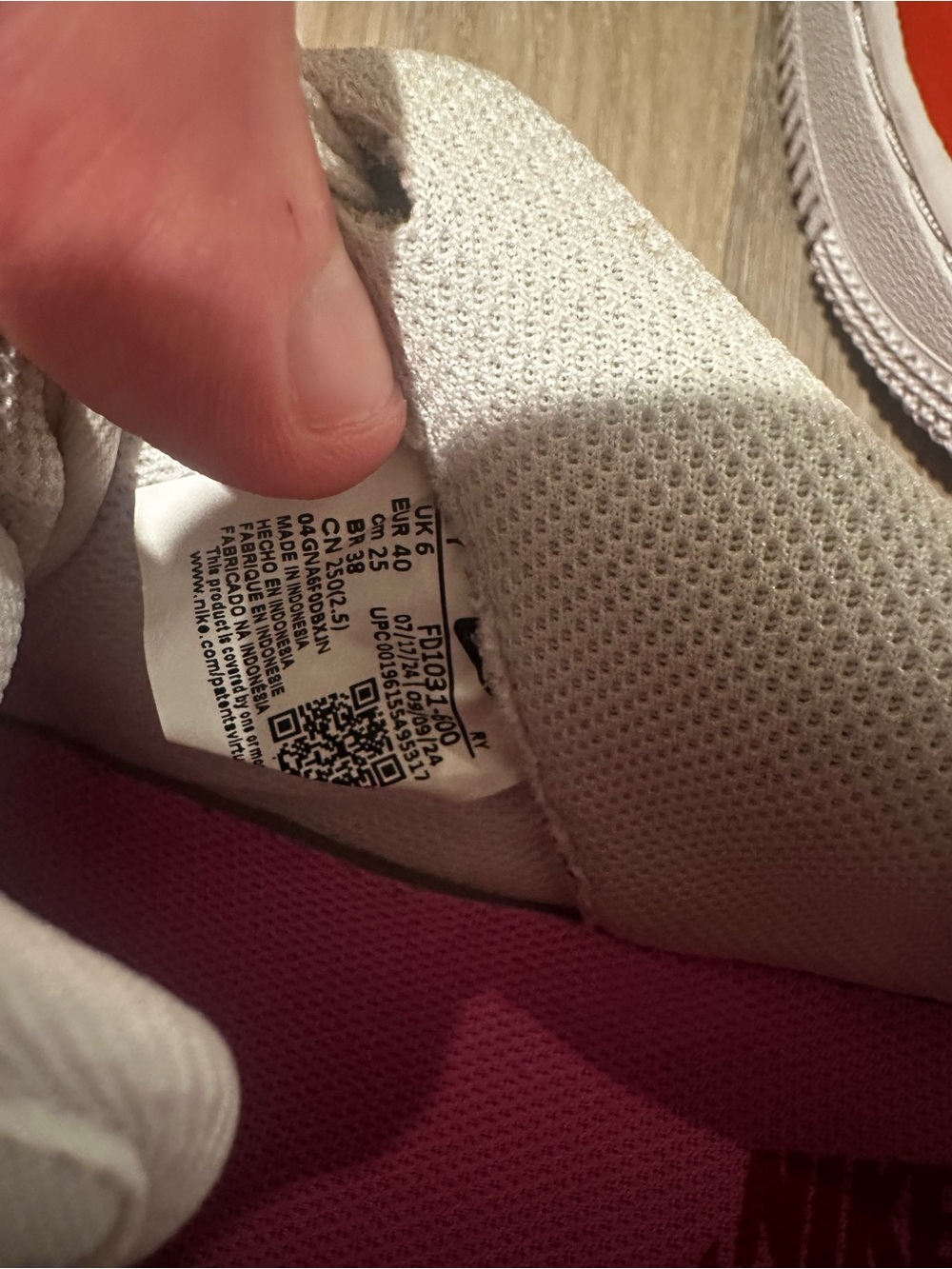 Nike woman red & Pink Heart Swoosh Low-Top Sneakers - Picture 7 of 7